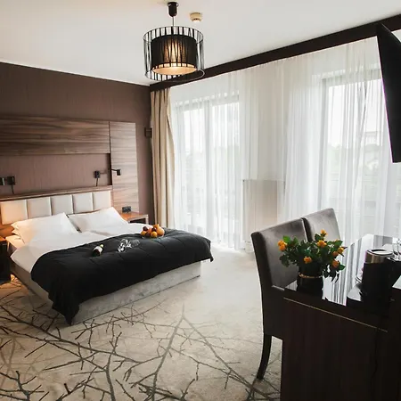 Hotel Pogoria 3*